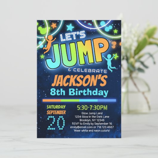 Boys Jump Party Anniversaire Invitation Bleu Orang (Debout devant)