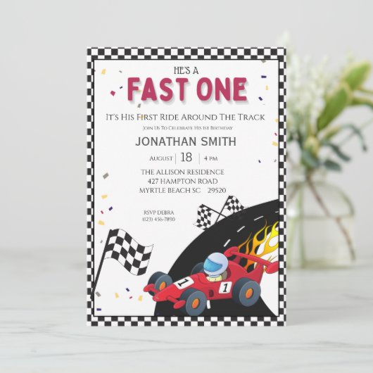 Boys Red Race Car 1er Anniversaire Fête Invitation (Debout devant)