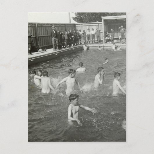 Boys Swimming, vers 1920 Carte postale (Devant)