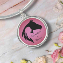Cheval rose personnalisé et nom du propriétaire