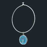 Bracelet Rigide Persian Magen David Menorah<br><div class="desc">Cette image a été adaptée à partir d'un carrelage juif perse antique et présente une menorah avec un Magen David (Étoile de David) encadré de branches d'olivier. Les imperfections de l'image originale peinte à la main ont été conservées. Ajoutez votre propre texte et vous pouvez modifier la couleur de l'arrière...</div>