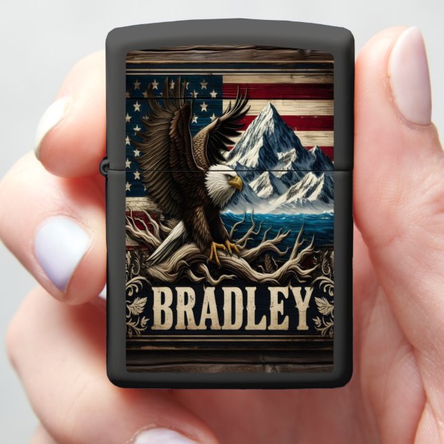 Bradley Eagle zweeft over bergen (In Hand)