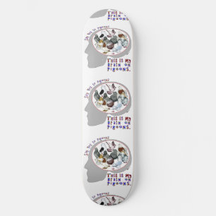 Brain aan duiven skateboard