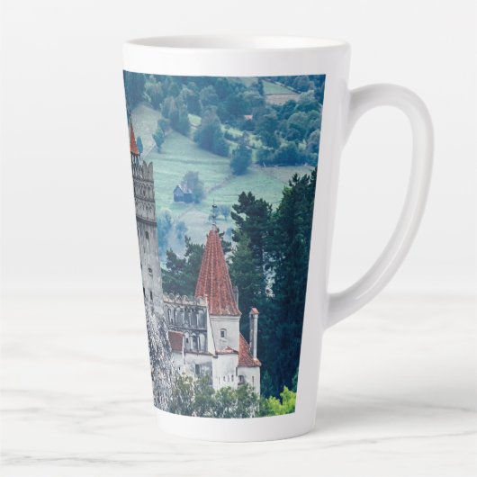 Bran castle latte mok (Rechts)