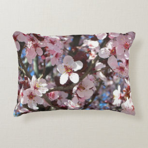 Branch of Pink Blossom Spring Floral Accent Kussen