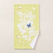 Branche feuillue blanche et papillon bleu (Serviette à main)