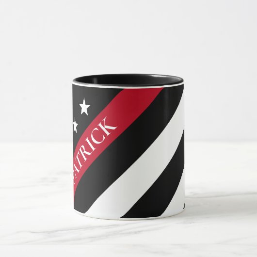 Brandweerkap Thin Red Line Flag Monogram Naam Mok (Midden)