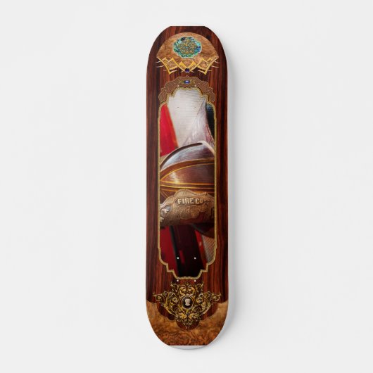 Brandweerman - Hoed - Commandant Skateboard (Voorkant)
