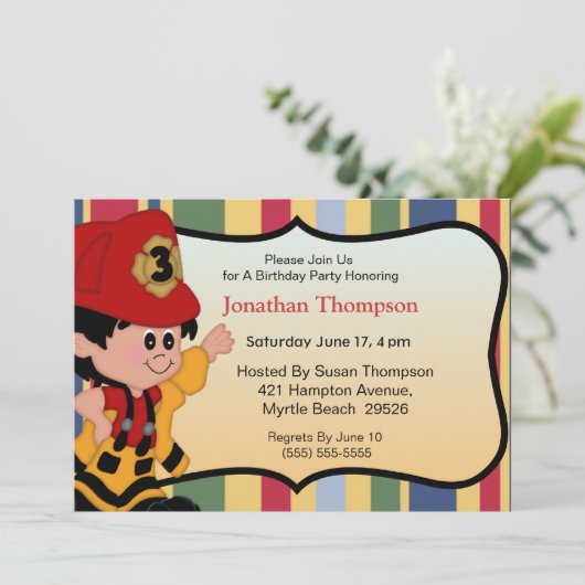 Brandweerman Verjaardag Uitnodigingen (Staand voorkant)