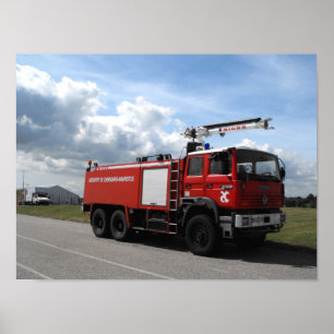Brandweermotor op luchthaven Cherbourg Frankrijk Poster