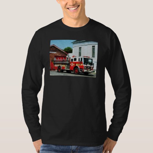 Brandweermotor vooraan brandblusstation t-shirt (Voorkant)