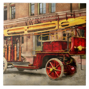 Brandweerwagen - Een elektrische ladderwagen 1907 Tegeltje
