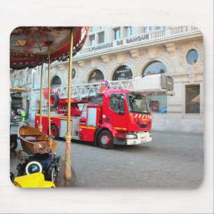 Brandweerwagen op de markt muismat