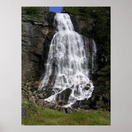 Brattefossen Waterfall Poster (Voorkant)