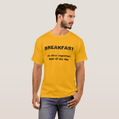 BREAKFAST, het belangrijkste bier van de dag T-shirt (Voorkant volledig)