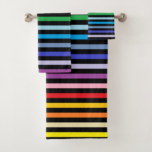 Bredere spectrumregenboog en zwarte strepen bad handdoek (Insitu)