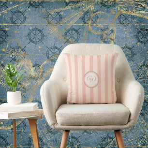 Breezy Striped Pillow in Beachy Peach met Initiaal Kussen