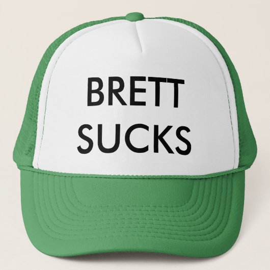 BRETT SUCKS! TRUCKER PET (Voorkant)