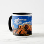 Brett sur la roche de cathédrale et la tasse de (Devant gauche)