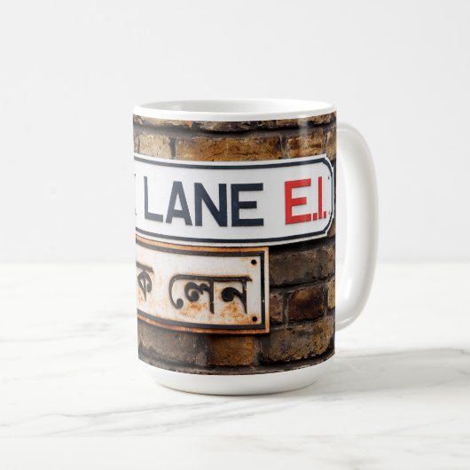 Brick Lane Coffee Mug Koffiemok (Voorkant rechts)