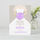 Bride bouquet violet graphique invitation douche n (Debout devant)