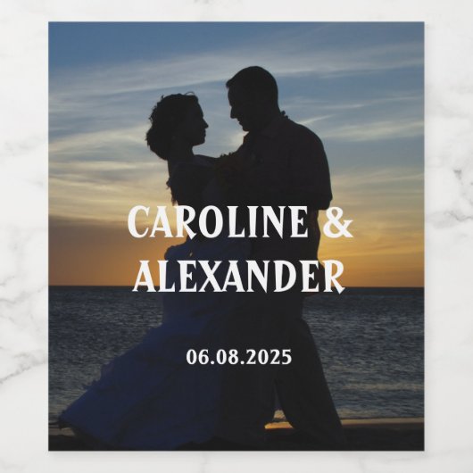 Bride en Groom Foto Elegant Newly Weds Wedding Wijn Etiket (Enkel label)