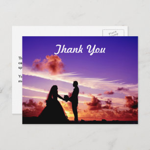 Bride en Groom in Sunset Dank u Briefkaart