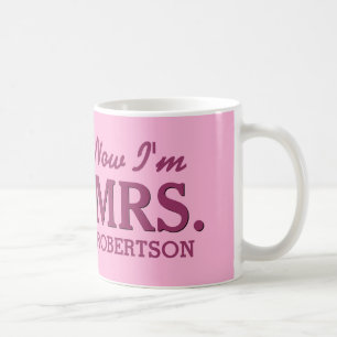 Bride en Pas getrouwd MRS. Aangepaste naam PINK D0 Koffiemok