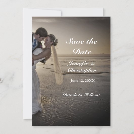 Bride & Groom Grayed Sunset Beach Save the Date (Voorkant)