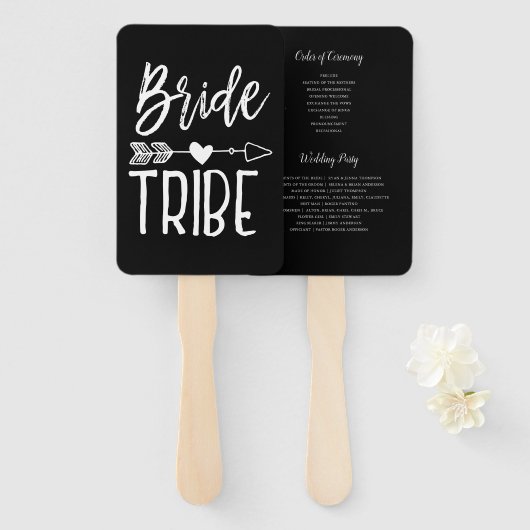 Bride Tribe | Aangepaste naam Weddenschap Black Handwaaier (Voorkant en achterkant)