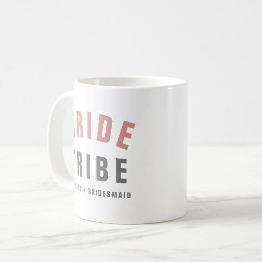 Bride Tribe | Moderne roze bachelorette Bridesmaid Koffiemok (Voorkant links)