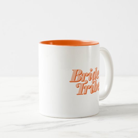 Bride Tribe Retro 70s Mok huwelijksbruidsschat (Voorkant rechts)