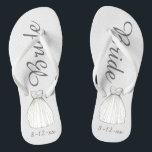 BRIDE White Princesse Mariage robe Gown Flip Flops<br><div class="desc">Les tongs présentent une illustration originale d'une jolie robe mariage blanche, avec BRIDE dans une police amusante. Grand petit cadeau pour la mariée ! Personnalisez simplement la date de votre événement. Coordonner les conceptions disponibles pour les autres membres du parti nuptial. Designer est disponible pour créer et télécharger des designs...</div>