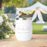 Bridesmaid | Bachelorette de script minimaliste mo<br><div class="desc">Cette conception personnalisée de Bridesmaid comprend une typographie manuscrite de script. Vous pouvez facilement personnaliser le nom et le titre ou ajouter votre message personnalisé ! L'accessoire parfait pour une proposition de femme de chambre ou de bachelorette!</div>