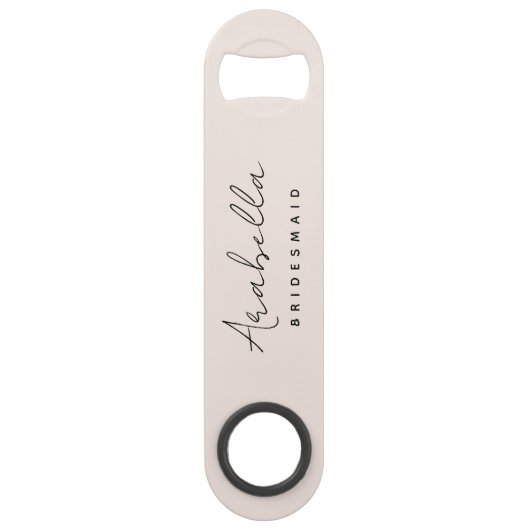 Bridesmaid | Modern minimalistisch script Blush Pi Speed Flessenopener (Voorkant)