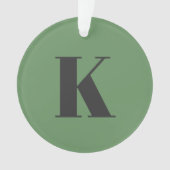 Brief initiaal | Monogram Modern Trendy Sage Green Ornament (voorkant)