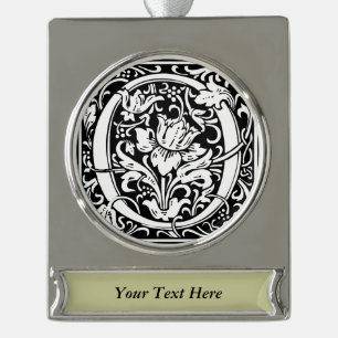 Brief O Middeleeuws Monogram Art Nouveau Verzilverd Banner Ornament