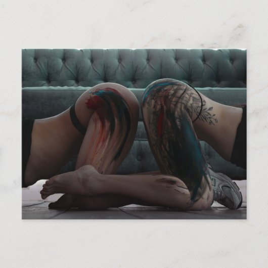 Briefkaart met foto's van geverfde dames (Voorkant)