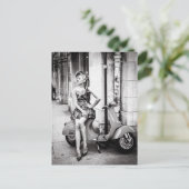  Briefkaart scooter | Oude scooter | Parijs (Staand voorkant)