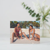 Briefkaart van het mooie eiland Girls Bikini (Staand voorkant)