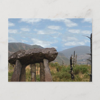 briefkaart van oude stenen