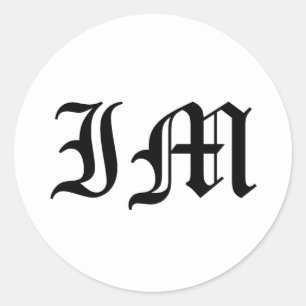 Brieven IM Oudengelse tekst op witte achtergrond Ronde Sticker