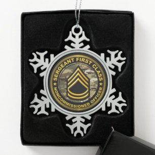 Brigadier Eerste klas Kerstmetaal Tin Sneeuwvlok Ornament