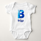 Briggs-naam onthulling Letter B Boy Blue Paint New Romper (Voorkant)