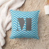 Bright Aqua Ivory en Gray Monogram Zig Zag Kussen (Deken)
