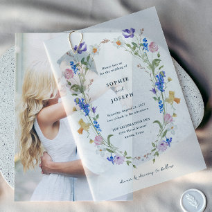 Bright Boho Floral Wreath Bruiloft Vellum Uitnodigingen