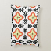 Bright Carpet: Etnisch Azteeks Ornament Accent Kussen (Achterkant (Verticaal))