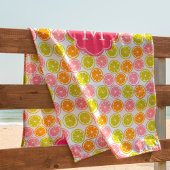 Bright Citrus Pattern Monogrammed Strandlaken