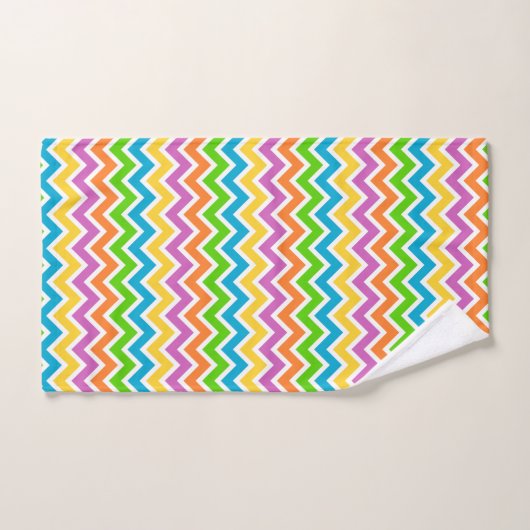 Bright Colorful Rainbow Chevron Pattern (Serviette à main)