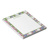 Bright Floral Pink and White Notepad Notitieblok (Schuin)